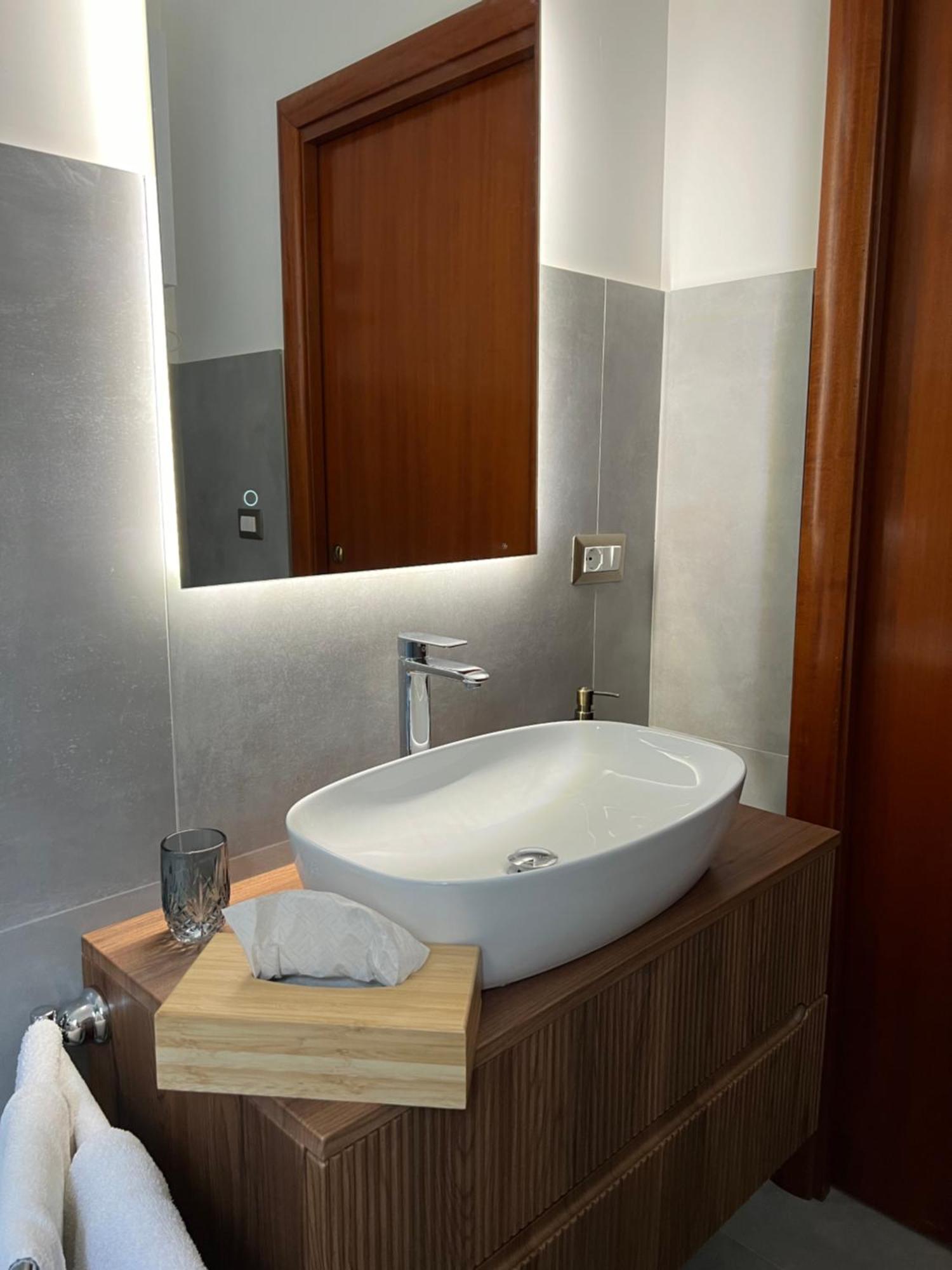 Apartment Ninetta A Toledo Naples